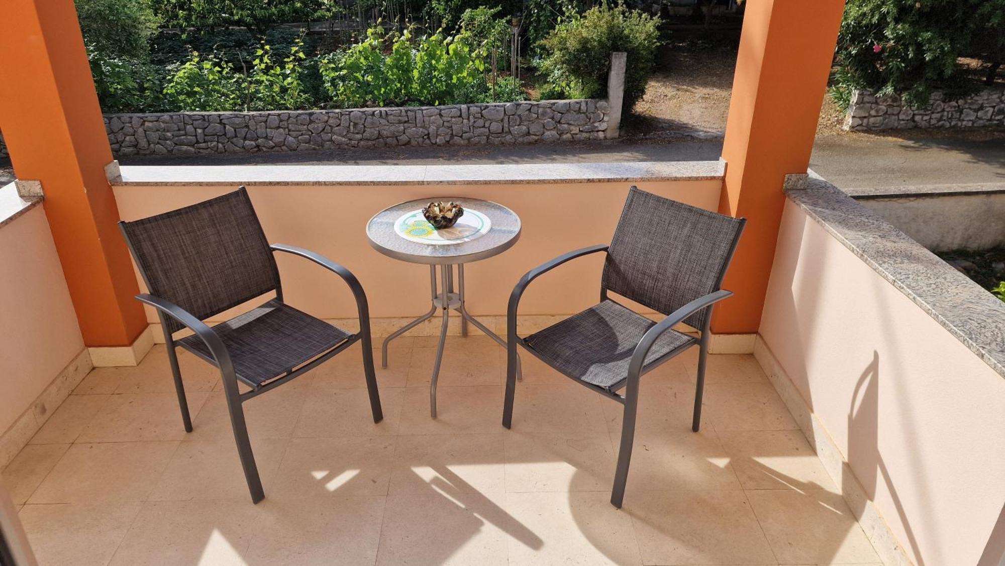 Apartmani Volga Petrcane Ngoại thất bức ảnh