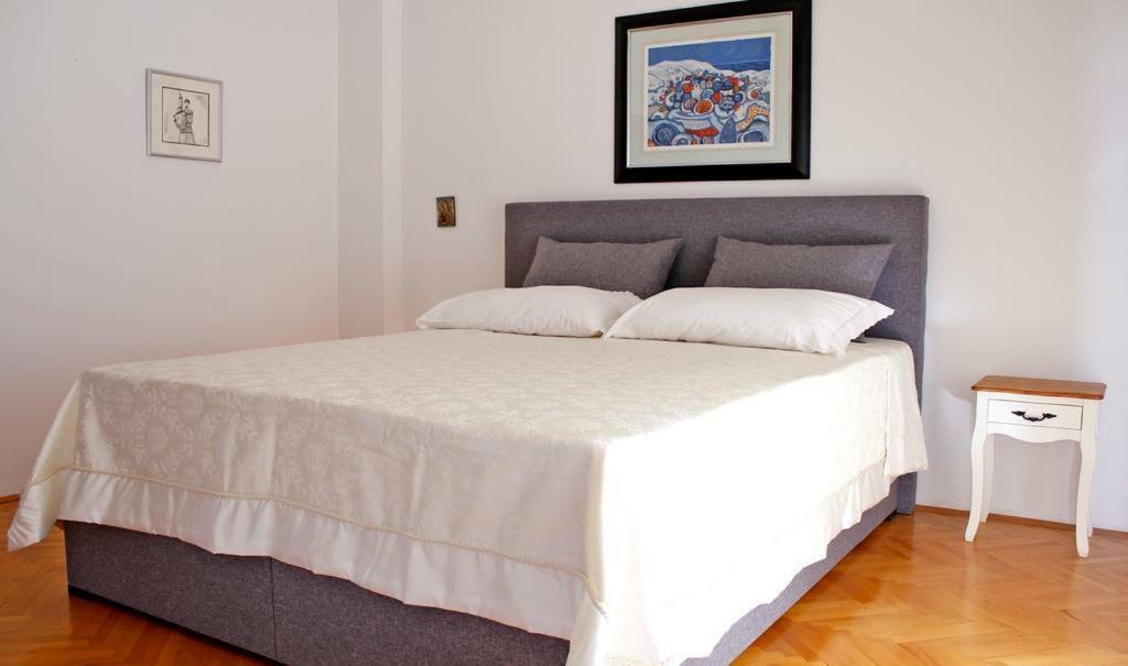 Apartmani Volga Petrcane Ngoại thất bức ảnh
