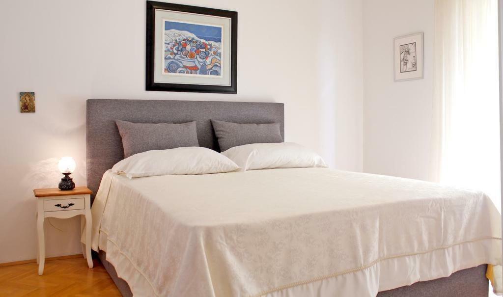 Apartmani Volga Petrcane Ngoại thất bức ảnh